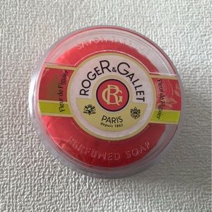 Roger & Gallet paris soap Fleur de Figuier travel